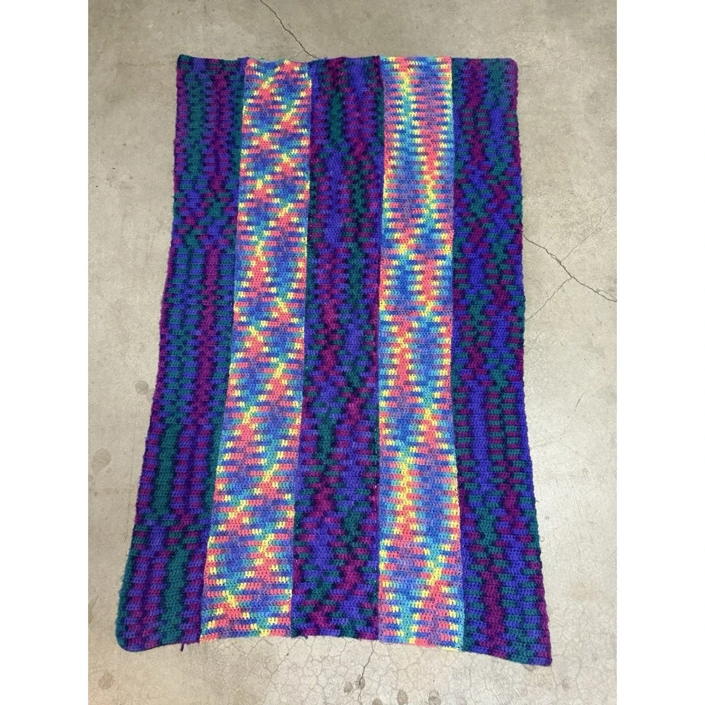 Handmade Crochet Throw Blanket 58x38 Variegated‎ Yarn Optical Illusion Boho